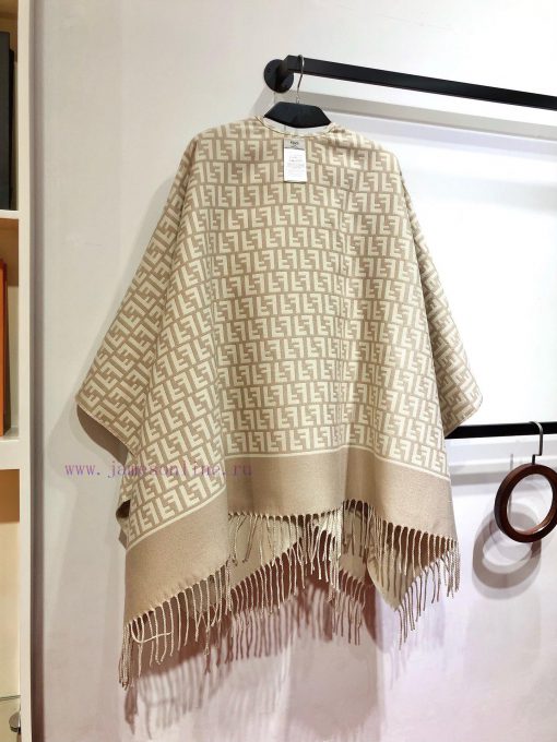 RFD2411 Fendi Heavy Duty FF Letter Element Wool Cloak, the new color F's flagship cloak, is p7yxxvn5 - Image 7