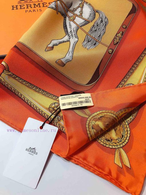 SHMS1980 synchronizes with H Home's new 90cm silk square scarf, featuring a beautiful and eyb35qvwcl - Image 5
