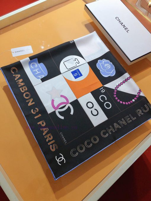 SCC2359 ️ Original Chanel 90cm silk square scarf, made of top-quality twill silk material ️ 4nheyc8o - Image 3