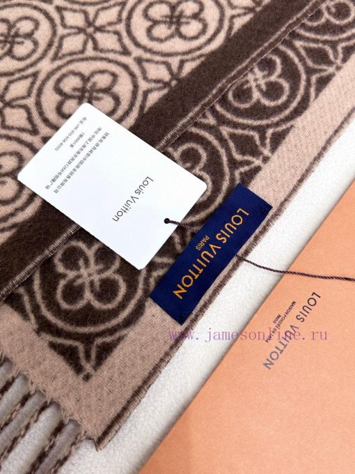 2024 Lv Explosive Classic Clover Double sided Jacquard Explosive Scarf 🧣 A very versatile itmpztqps8 - Image 9