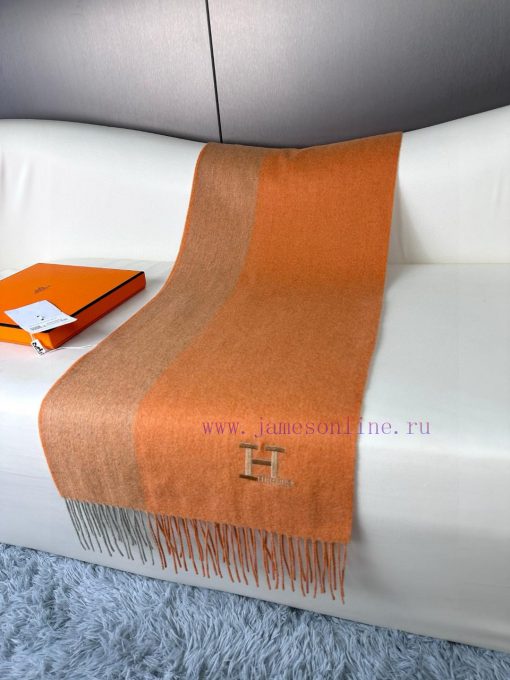 New Hermes 2023, with a rare and gentle color scheme that is low-key yet elegant. Highly recrhgi3fb5 - Image 5