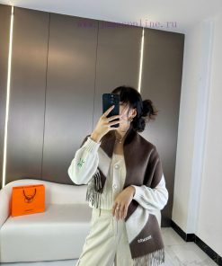 Big H double-sided jacquard thickened tassel scarfBuy and cherish it, as they are all exportgqviuolw