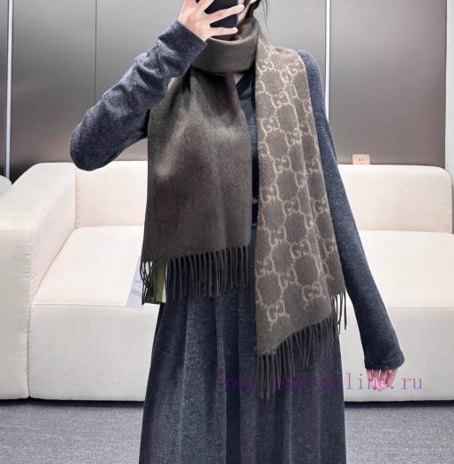 GUCCIGucci Perfect Gradient Purchasing Grade Latest Double sided Dual use Gucci Scarf, Forev12spmsrh - Image 3
