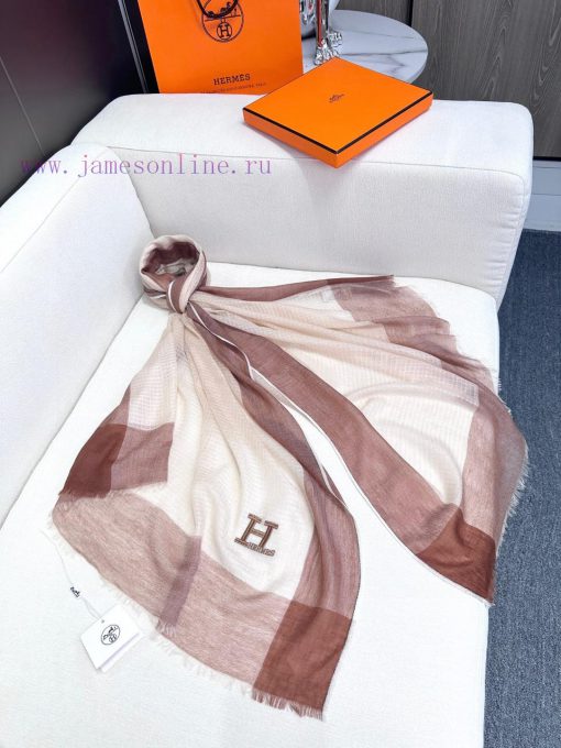 2024 Hermes is so beautiful, everyone loves it. Trendy people have several scarves in their jojw02q1 - Image 6