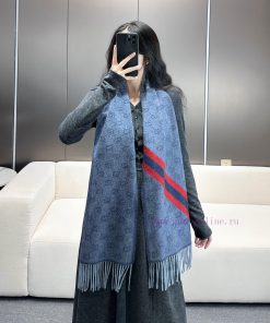 𝐆𝐮𝐜𝐜𝐢 New "Men's Double G Jacquard"Size37x190cm Material: 100% Beautiful Slave Baby WoolFashg961m2qo