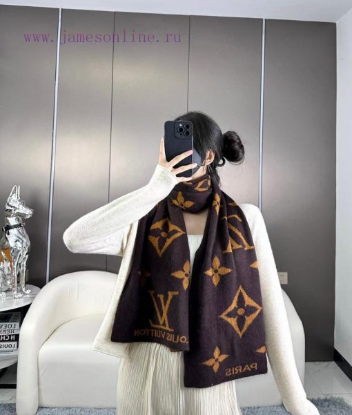 The latest couple's LV cattle goods in 2024 are popular and luxurious in terms of size. Higho2rafobo - Image 3