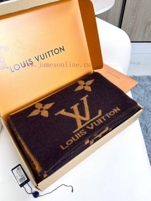 The latest couple's LV cattle goods in 2024 are popular and luxurious in terms of size. Higho2rafobo - Image 4
