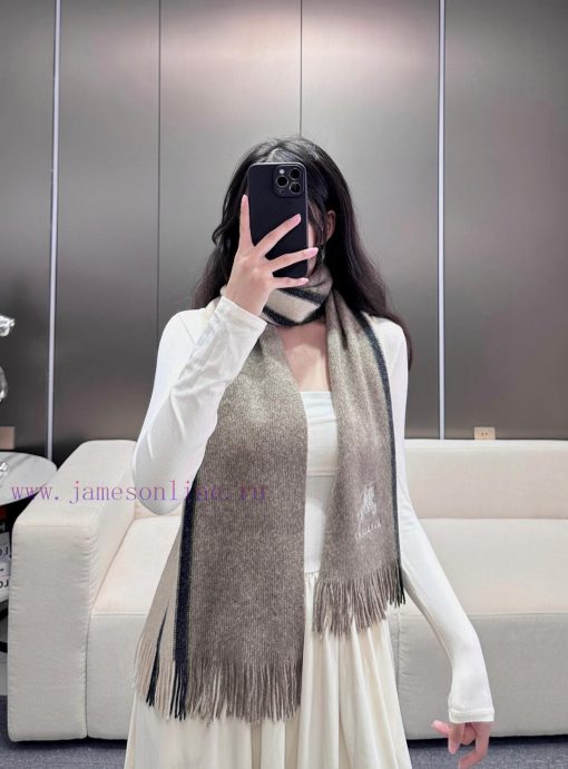 New 2024 unisex design, 100% pure cashmere Burberry, high-end cashmere knitted scarf can be zca5gk3c - Image 3