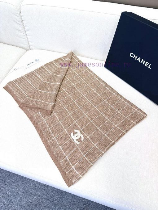 The VIP limited edition top of the line Chanel Double C shawl is absolutely worth collectingcd4todt0 - Image 4