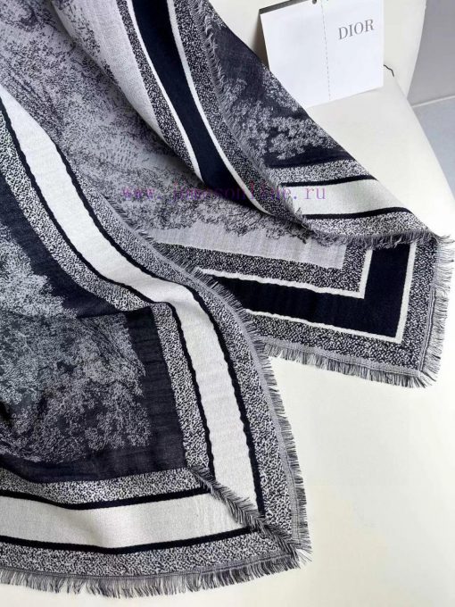 Dior's rare limited edition design with outstanding temperament is something that I highly rwmqqu23y - Image 8