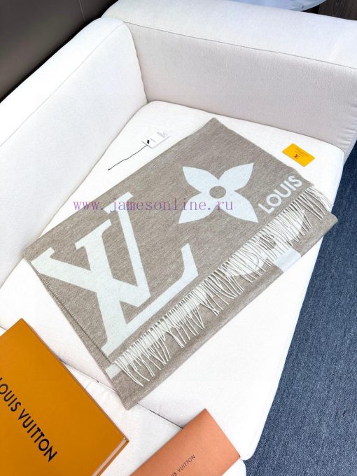 The High Quality The Ultimate Shine Scarf is made from a blend of goat hair, mulberry silk, pd83rt4b - Image 4