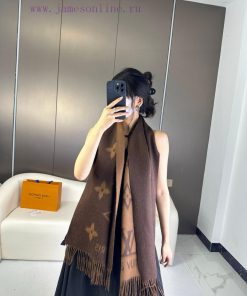 Gift the complete set of packaging boxes Lv Lv brand 𝑹𝒆𝒚𝒌𝒋𝒂𝒗𝒊𝒌 double-sided cashmere scarf ir6cslobm
