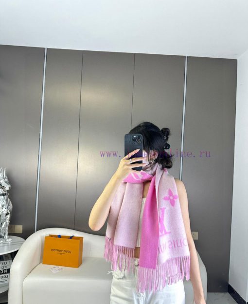 Gift the complete set of packaging boxes Lv Lv brand 𝑹𝒆𝒚𝒌𝒋𝒂𝒗𝒊𝒌 double-sided cashmere scarf ihd4vn5lh - Image 3