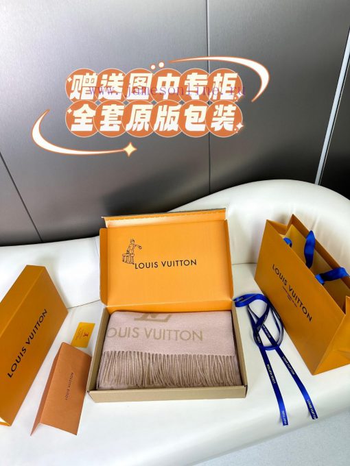 Gift the complete set of packaging boxes Lv Lv brand 𝑹𝒆𝒚𝒌𝒋𝒂𝒗𝒊𝒌 double-sided cashmere scarf i60lnk471 - Image 4