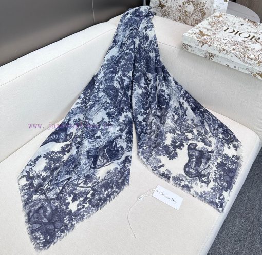 Dior's new Iru Animal Jungle Silk Cashmere Scarf Long Shawl is pure luxury and fashionable. hklhcn1e - Image 6
