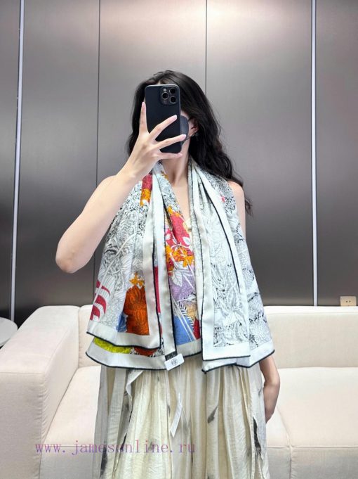 In 2025, synchronized Hermes double-sided and same color Hermes flagship 140 top-level silk t888tgy4 - Image 2