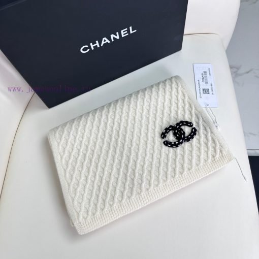 𝐍𝐄𝐖𝟐𝟎𝟐𝟑/Chanel New High Quality Grandma Home Top Matching Diamond Grid Logo ScarfUsing high rgmio20v - Image 4