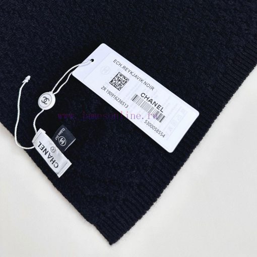 𝐍𝐄𝐖𝟐𝟎𝟐𝟑/Chanel New High Quality Grandma Home Top Matching Diamond Grid Logo ScarfUsing high 6v92tr77 - Image 9