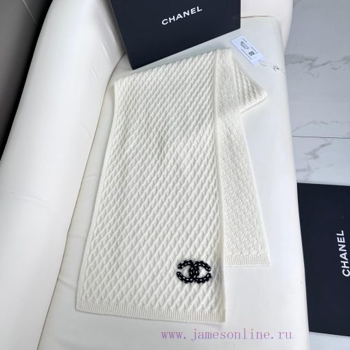 𝐍𝐄𝐖𝟐𝟎𝟐𝟑/Chanel New High Quality Grandma Home Top Matching Diamond Grid Logo ScarfUsing high rgmio20v - Image 7