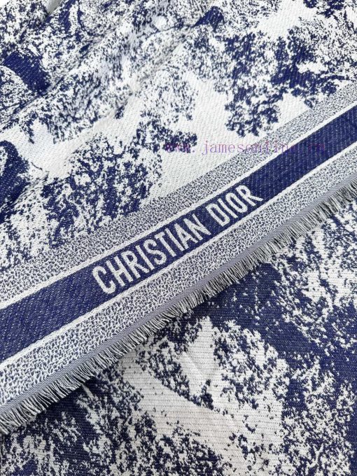 Dior's rare limited edition design with outstanding temperament is something that I highly r5n0peudu - Image 7
