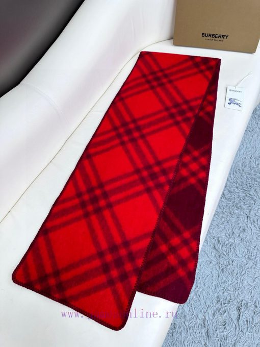 Same order as last year's hat and cloak shipment, familiar to those who have received it. Th6dlojk96 - Image 6