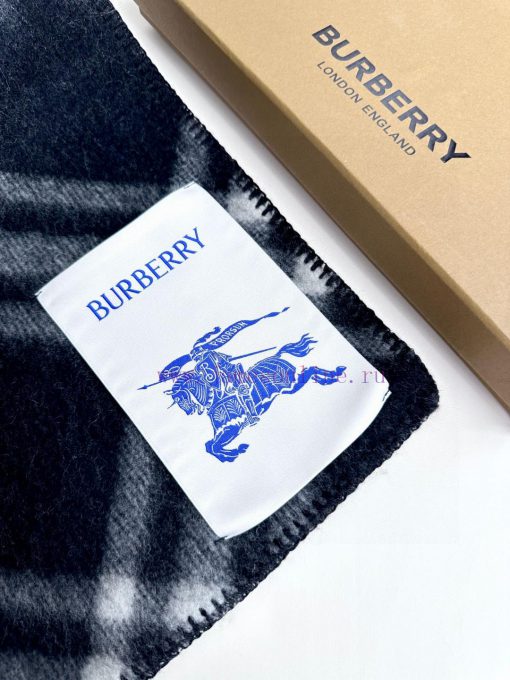 Same order as last year's hat and cloak shipment, familiar to those who have received it. Thh59py51r - Image 7