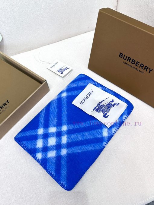 Same order as last year's hat and cloak shipment, familiar to those who have received it. Thxvgizp3g - Image 4