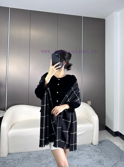New 2023 CHA Chanel Autumn/Winter Product Cashmere Lightweight Scarf Selected from premium c4onqcqb9 - Image 2