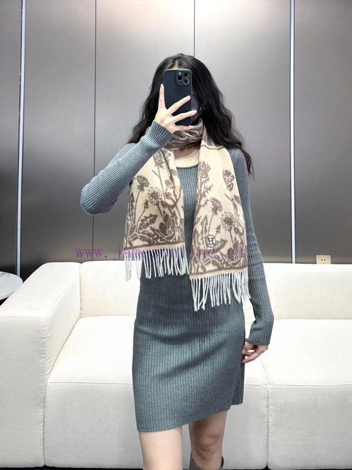 The new 2024 autumn and winter Lover's unisex design features a high-end cashmere scarf that3w6j5tax - Image 3