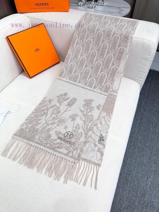 The new 2024 autumn and winter Lover's unisex design features a high-end cashmere scarf that9ok0xlx9 - Image 5
