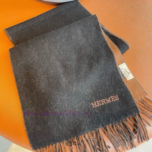 ▪Hermes   Herm è s, a rare and gentle color scheme for the Big H, is low-key yet elegant. 24r213cg - Image 6
