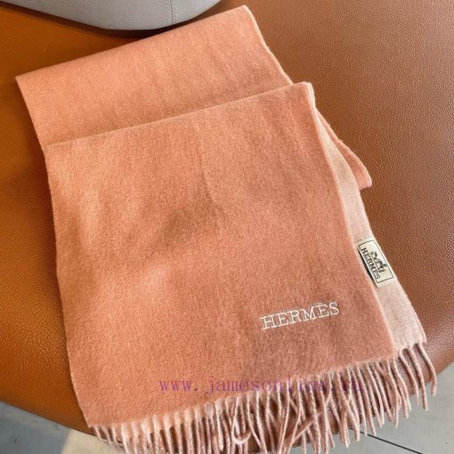 ▪Hermes   Herm è s, a rare and gentle color scheme for the Big H, is low-key yet elegant. d8g1bdjw - Image 6