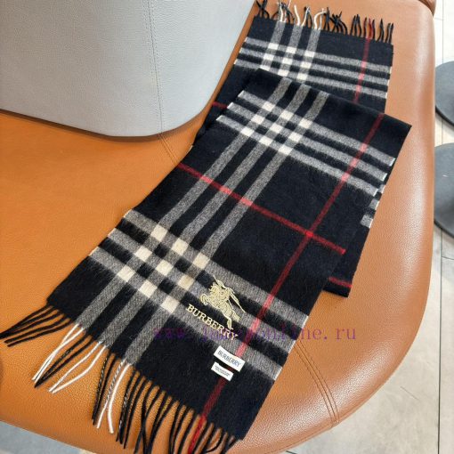 Burberry is a popular item that has been widely promoted. The classic war horse plaid scarf 2squv48w - Image 7