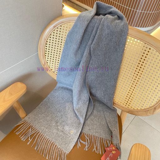 Loro Piana's Autumn and Winter New Product: Premium Cashmere Scarf for Personal Use. It's tobimwncj2 - Image 8