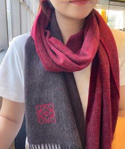 ▪Loewe   Luoyiwei gradient scarf, exquisite and gentle color matching, super infatuated wi6n007d6l