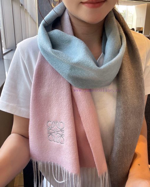 ▪ Loewe gradient scarf, exquisite and gentle color matching, super infatuated with ️ tempeo4k87p8h - Image 2