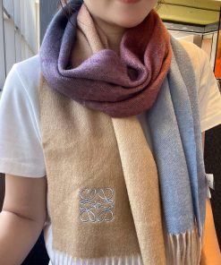 ▪Loewe   Luoyiwei gradient scarf, exquisite and gentle color matching, super infatuated wico0rpj2r