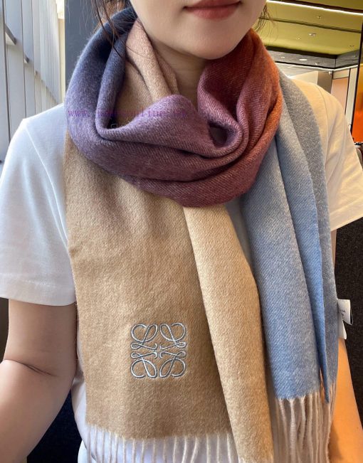 ▪Loewe   Luoyiwei gradient scarf, exquisite and gentle color matching, super infatuated wico0rpj2r