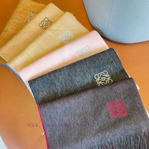 ▪Loewe   Luoyiwei gradient scarf, exquisite and gentle color matching, super infatuated wico0rpj2r - Image 3