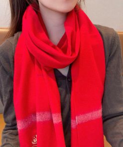 Loro Piana Trading Company's final order, premium cashmere scarves and shawls are too high-e265ia5js