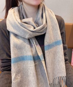 Loro Piana Trading Company's final order, premium cashmere scarves and shawls are too high-esmpwq6zr
