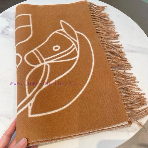 Hermes Casaque Entrelacs Equestres Scarf ️ This cashmere scarf features delicate contrastingf4kt1e88 - Image 3
