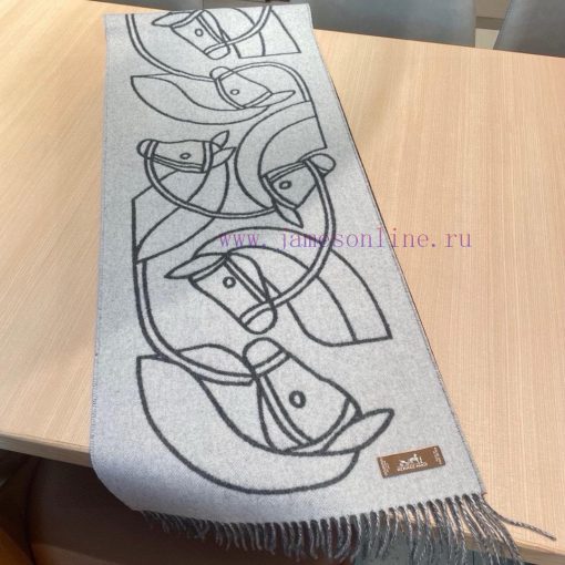 Hermes Casaque Entrelacs Equestres Scarf ️ This cashmere scarf features delicate contrastingupi80dan - Image 6