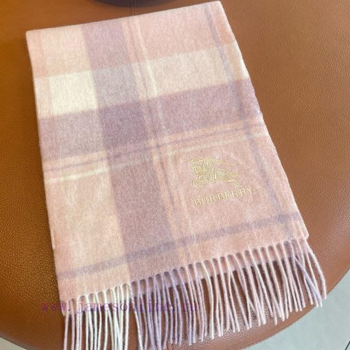 To be honest, the design of Burberry's export order is very simple, but the classic embroideu7rsavzz - Image 4