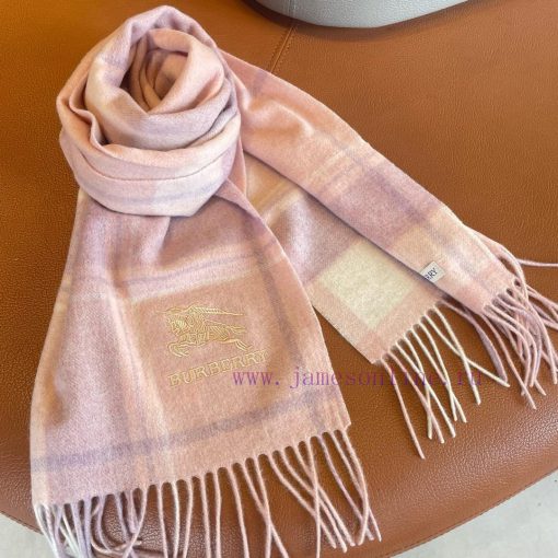 To be honest, the design of Burberry's export order is very simple, but the classic embroideu7rsavzz - Image 7