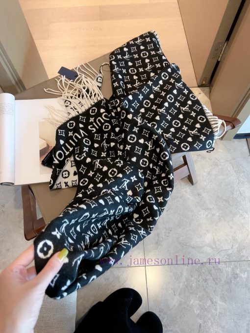 L Peach Heart Love ScarfThe original version of the purchase has a simulation degree of 98%.ibty4p9m - Image 10