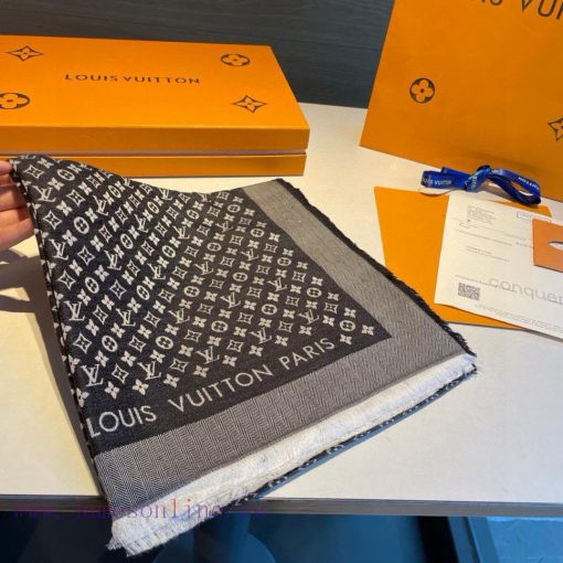 The texture is great, LV freshly baked amazing little shawl~The size of the shawl is rare, 1enftyc9b - Image 4