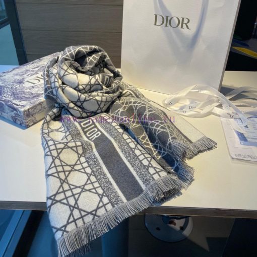 Dior, with its exquisite craftsmanship and continuous imagination, has become the most artisnvdup425 - Image 11