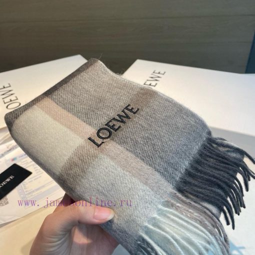 Luo Yiwei's men's and women's scarves are highly praised and kept for themselves. This is a yaz21tel - Image 6