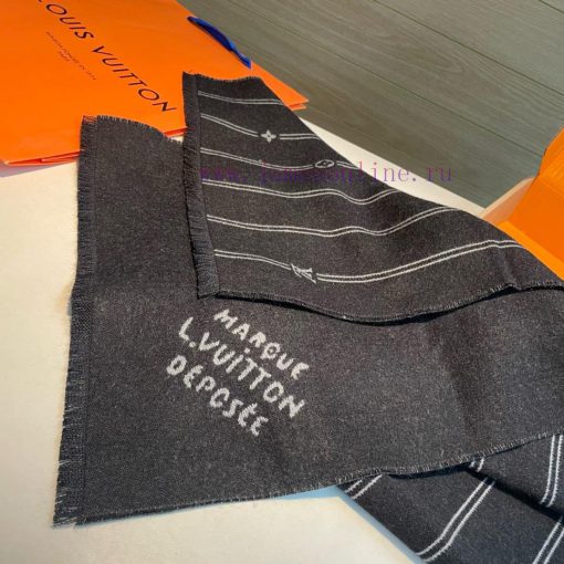 Luo Yiwei's men's and women's scarves are highly praised and kept for themselves. This is a xh933481 - Image 8